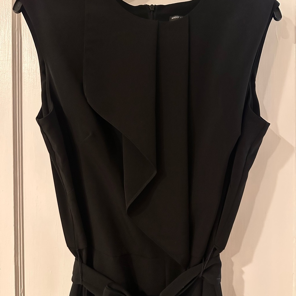 Elegant Black Sleeveless jumpsuit